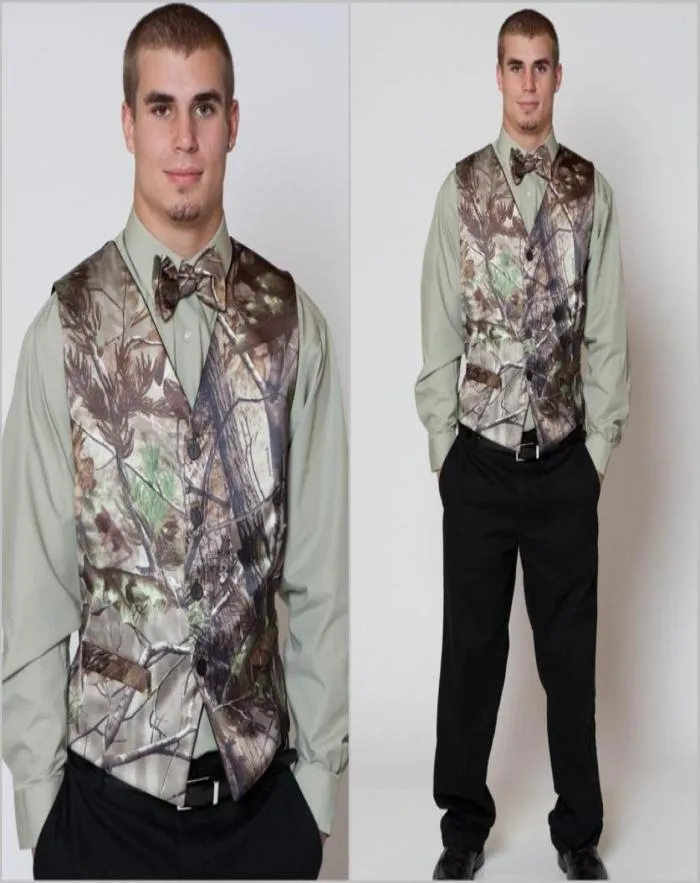 Realtree Camo Mens Vest with Four Buttons Tuxedo Vests for Men Suit Camouflage Custom Mens Wedding Vest for Groom Groomsmen3480037