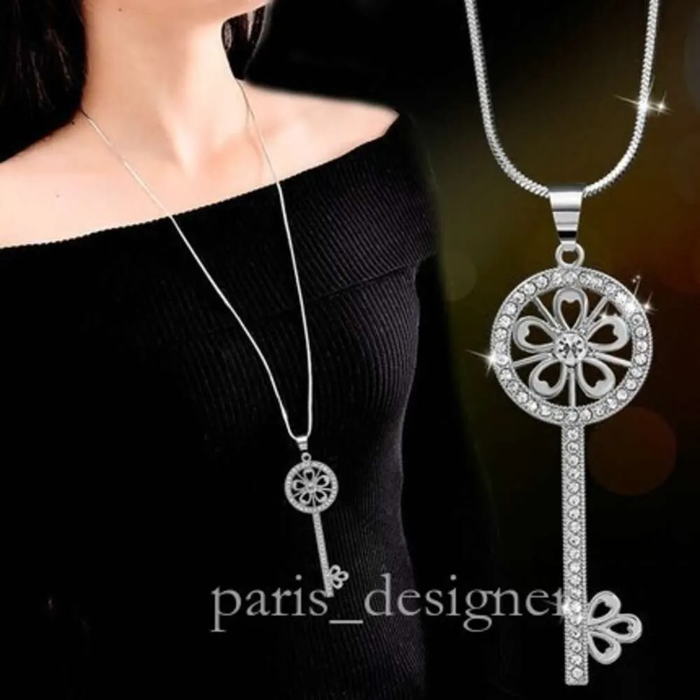 Version der neuen modischen und vielseitigen Ketten Halsketten Damen Halsketten Anhänger Halskette Designer für Damen 217 438