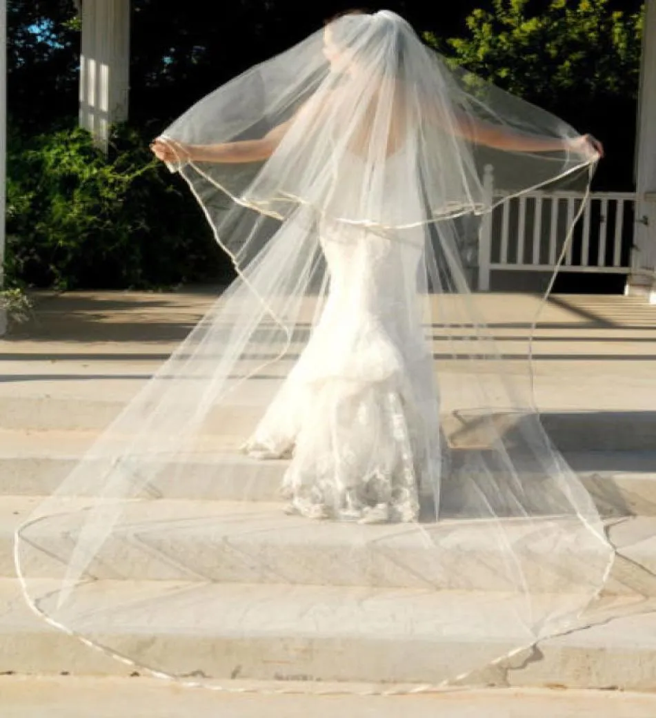 ساتين ساتين حافة اثنين من الطبقات مع مشط الزفاف الأبيض الحجاب الحجاب الحجاب الزفاف حجاب 3M طول 7711808
