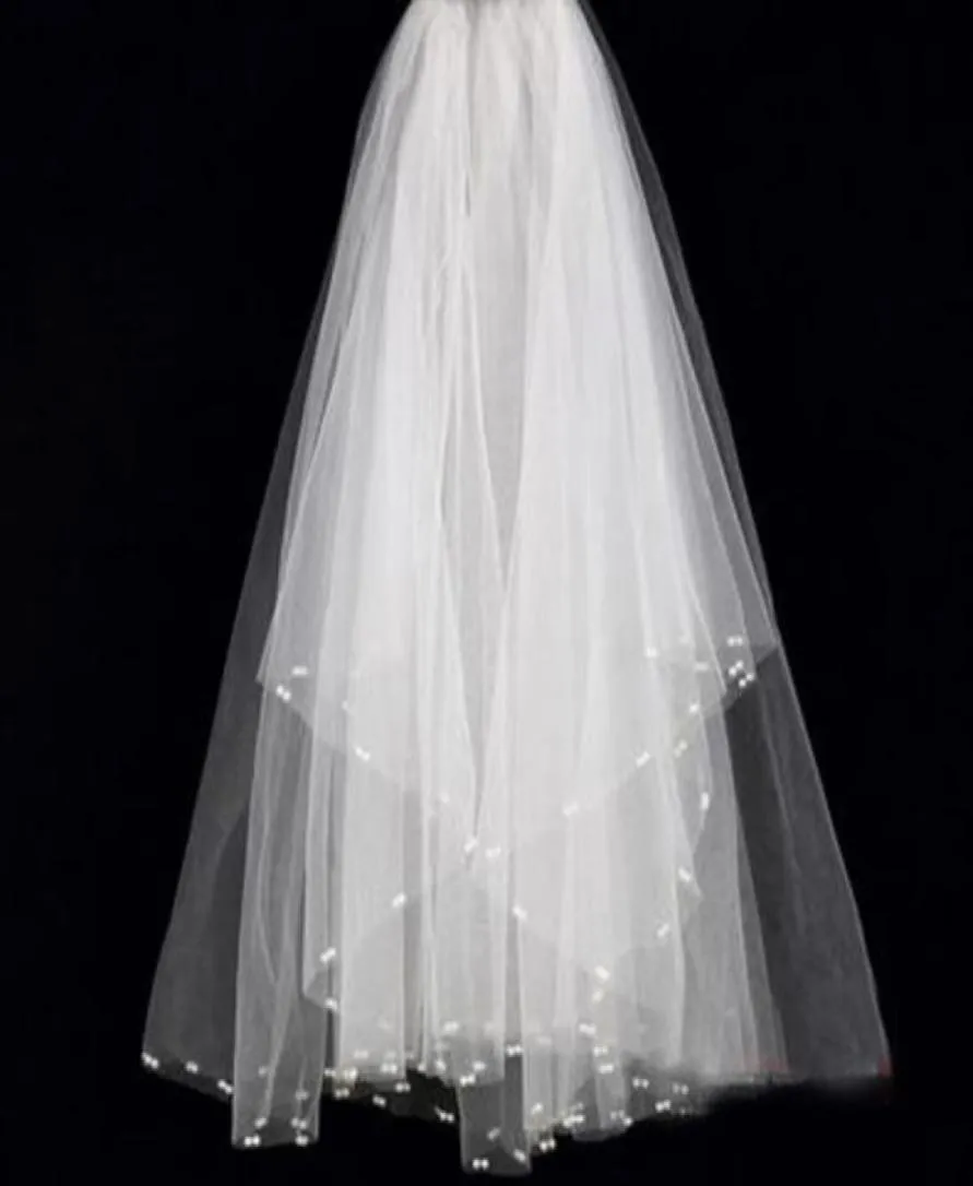 Superbe nouveau voile de mariée court en tulle doux voiles de mariée avec des perles exquises pas cher accessoire de mariée ivoire de haute qualité8550626