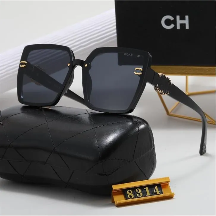 Mens Designer Óculos de Sol Ao Ar Livre Shades Moda Clássico Lady Sun Óculos para Mulheres Luxo Eyewear Mix Cor Opcional Chan Chane Channel Chael Chanl Sunglass