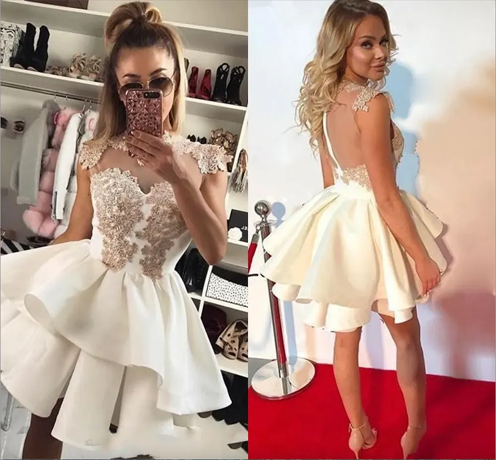 Abiti da ballo corti modesti per ritorno a casa Abiti da cocktail con volant applicati in pizzo Abiti da sera con cerniera sul retro Illusione Abbigliamento da club per donna