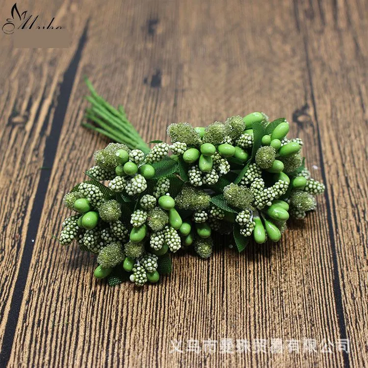 Faux Floral Greenery Candy Box Accessoires perlés avec feuilles de verre Core DIY Mori Femelle Garland Mticolor Petites baies 144 Drop Deliv Otiwv