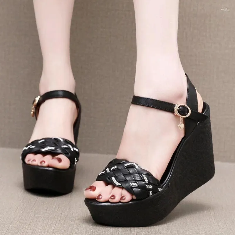 Sandals Small Size 32-43 Breathable Rhinestone Soft Leather Platform Shoes 2024 Summer Women's High Heels Wedges Office Beach