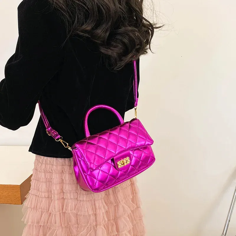 Dames petit luxe concepteur brillant en cuir verni sac à bandoulière femmes mode diamant treillis sac à main élégant sac à bandoulière 240117