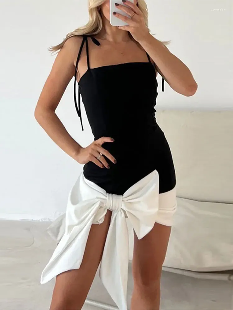 Casual Dresses Women Fashion Bow Patchwork Mini Dress Elegant Sleeveless Backless Bodycon Sling 2024 Lady Chic Street Party Robes