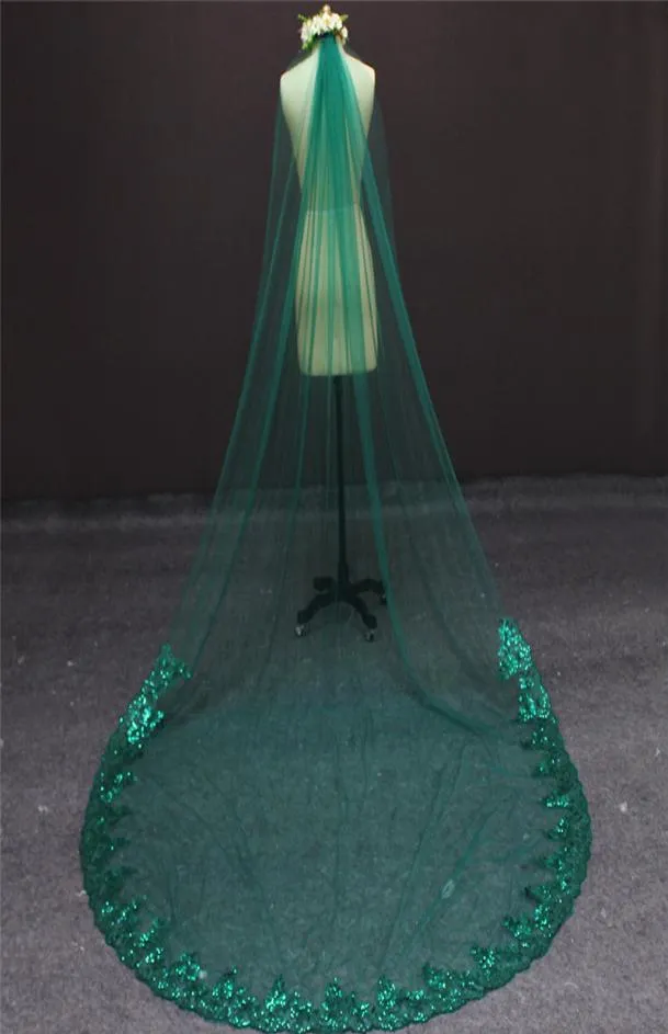 Underbara Green Wedding Veil Bling Sequined Spets Single Lay Partial Laced Bridal Veil med COMB8794912