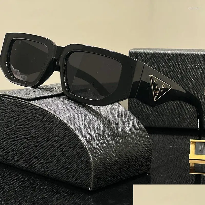 Zonnebril Luxe Designer Heren Dames Klassiek merk Mode Uv400 Bril met doos Retro Brillen Reizen Strand Drop Levering Accessoires Otdt2