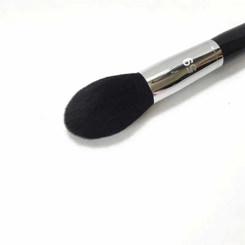 Sephora Pro Precision Powder Brush #59 _