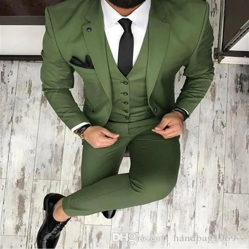 Senaste design Två knappar Olive Green Groom Tuxedos Notch Lapel Groomsmen Mens Wedding Suits 3 Pieces Blazer Jacket Pants Vest Ti314T