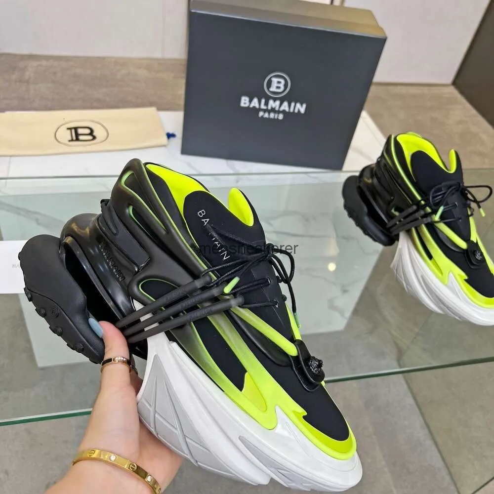 Balmaain Designer Chaussures Sneaker Top Qualité Mode Mâle Couples Homme Vente Match Un Pied Airbag Hommes LYXM