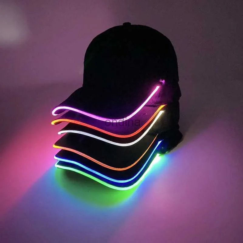 볼 캡 크리스마스 인기있는 빛나는 야구 모자 댄스 파티 장식 LED 광섬유 야구 모자 깜박이면서 파티 YQ240117