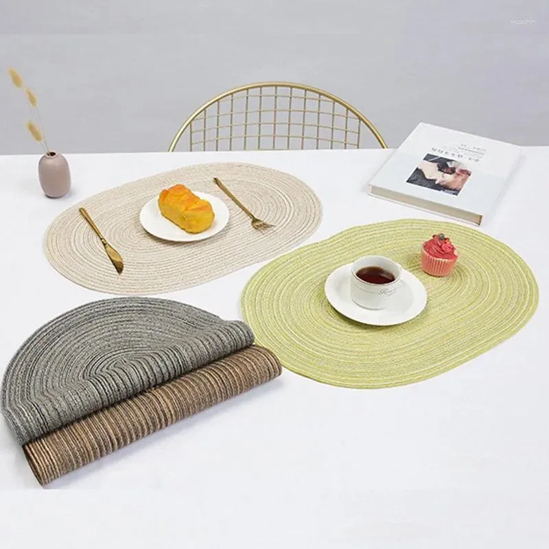 Table Mats Non-slip Oval Shape Placemats Insulation Pad Home Hand-woven Decorative Mat Dining Plate Desktop Decoration