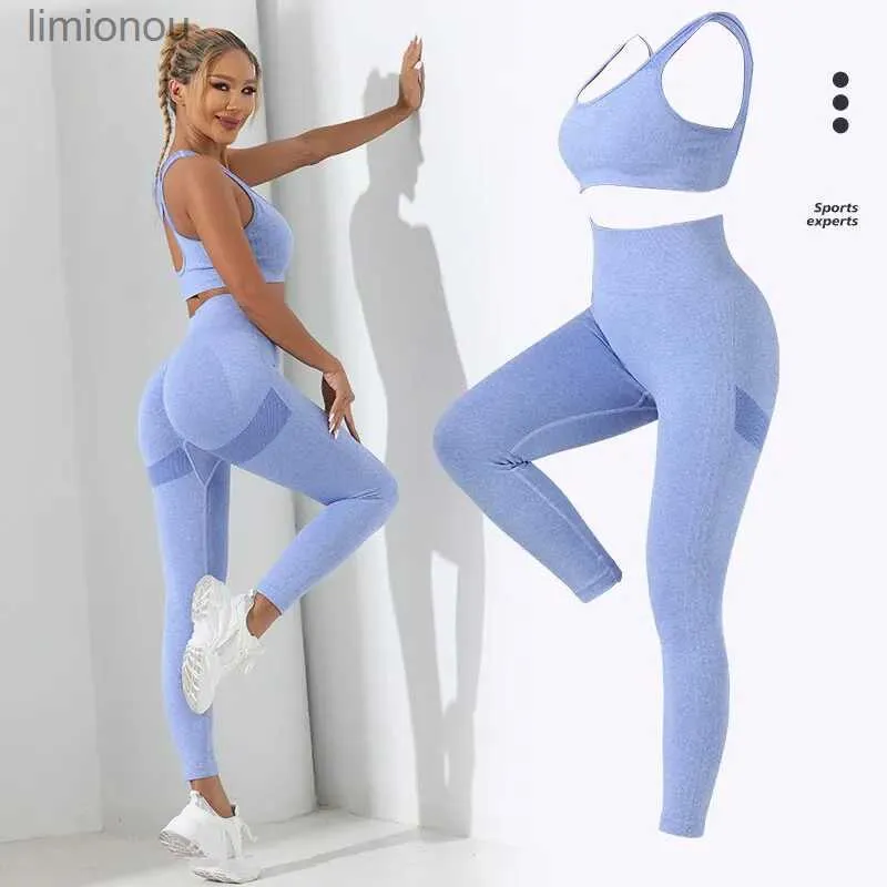 Aktywne zestawy jogi podstawowe 2pcs bezproblemowy zestaw jogi o wysokim rozciągającym gimnastyce zestaw siłowni crisscross back cami Hip Huging Control Leggingsl240118