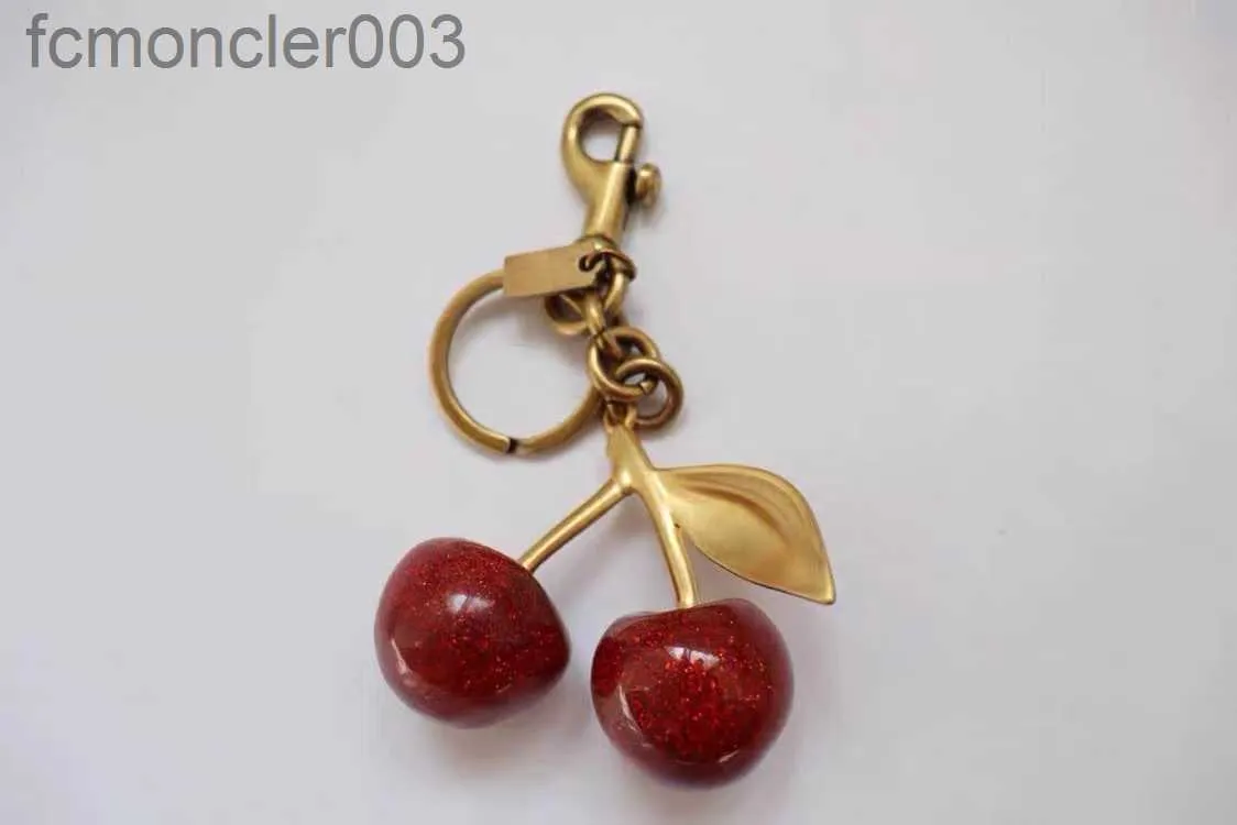 Keychain Cherry Style Red Color Chapstick Wrap Lipstick Cover Team Lipbalm Cozy/bag Parts Mode Fashion DDMR