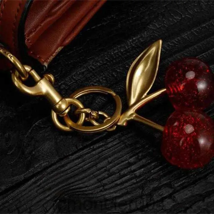 Keychains Keychain Crystal Cherry Styles Red Color Women Girls Bag Car Pendant Fashion Accessories Fruit Handbag Decoration 6996