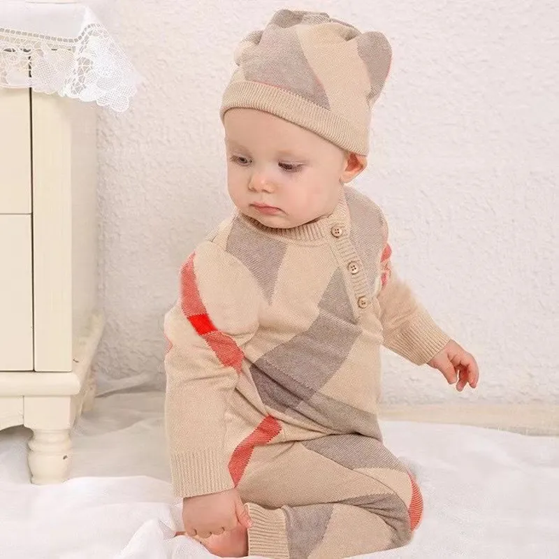 Nyfödda kläder lyxiga baby rompers designer spädbarn bodysuit för barn baby designers bomull romper barn jumpsuits pojke flicka onesies kalekids-6 cxd2401184