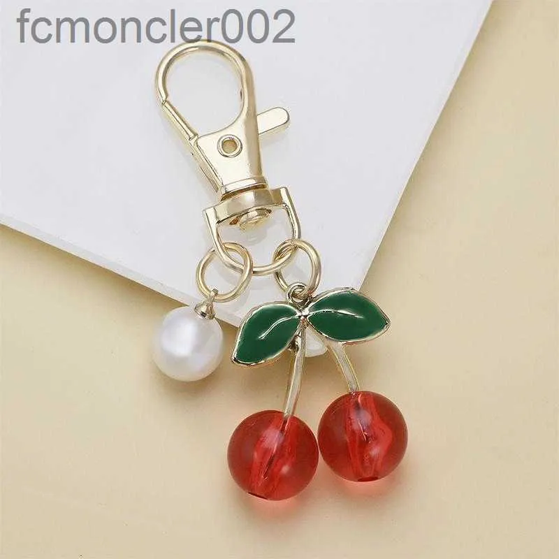 Keychains Fashion Exquisite Cute Fruit Strawberry Cherry Alloy Keychain Pendant Student Bag Key Manufacturer Spot B0CV