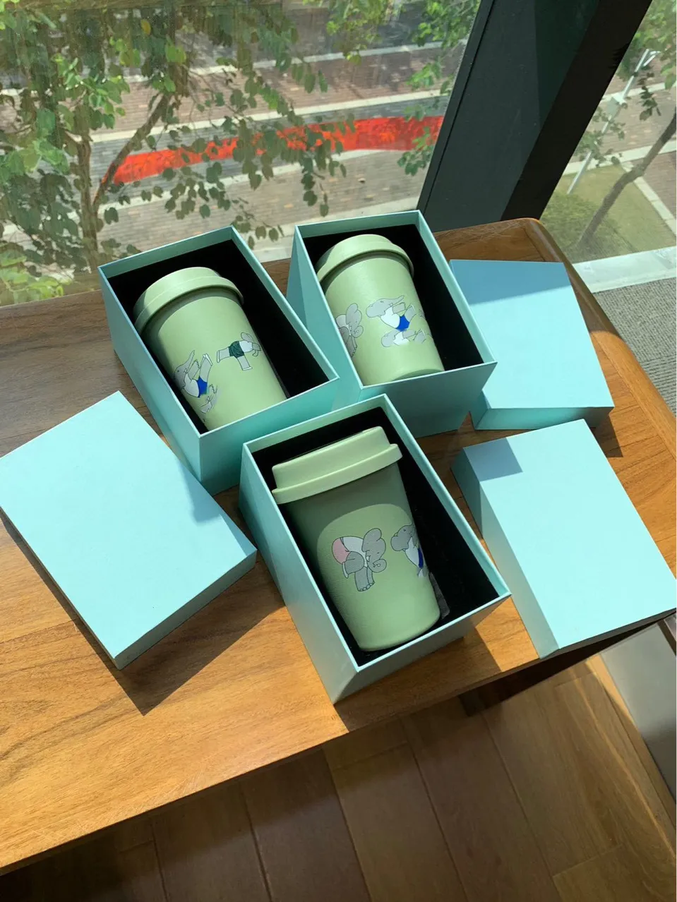 Tazze per bottiglia d'acqua di design Tazza con stampa di elefante in vitello verde Tazza da caffè Regalo per ufficio a casa