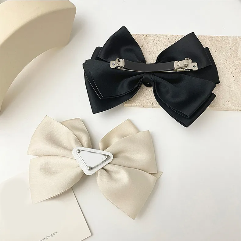 Hair Clips Barrettes Luxury Designer Inverted Triangle Barrettes women Girls Bow Brand Letter Designer Hair Claw Fashion Hairpin High Quality Hair Accessory