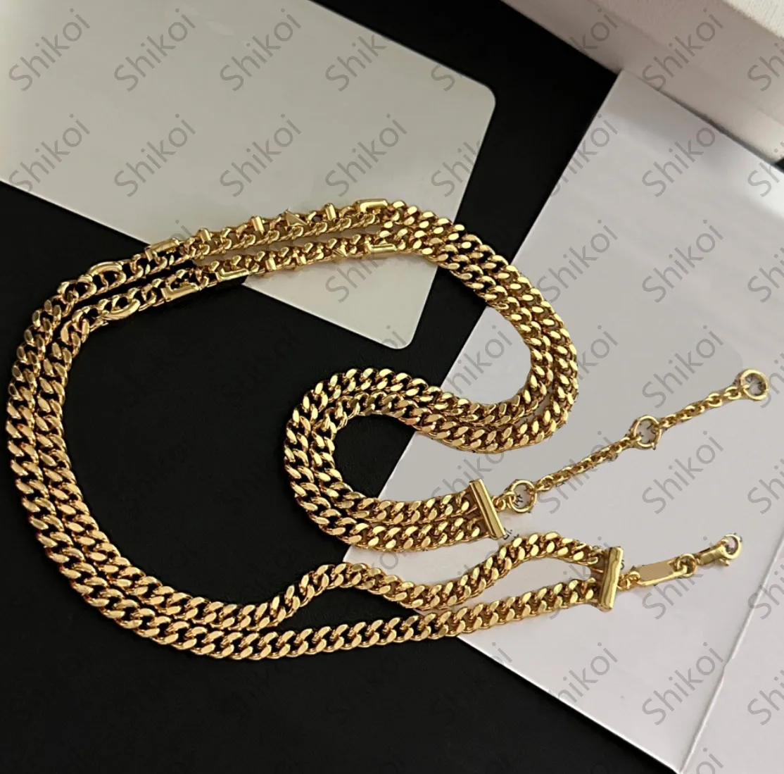 Conjunto de joias de designer, gargantilhas de designer para mulheres, colar e pulseira, brincos de ouro, conjunto de joias de designer