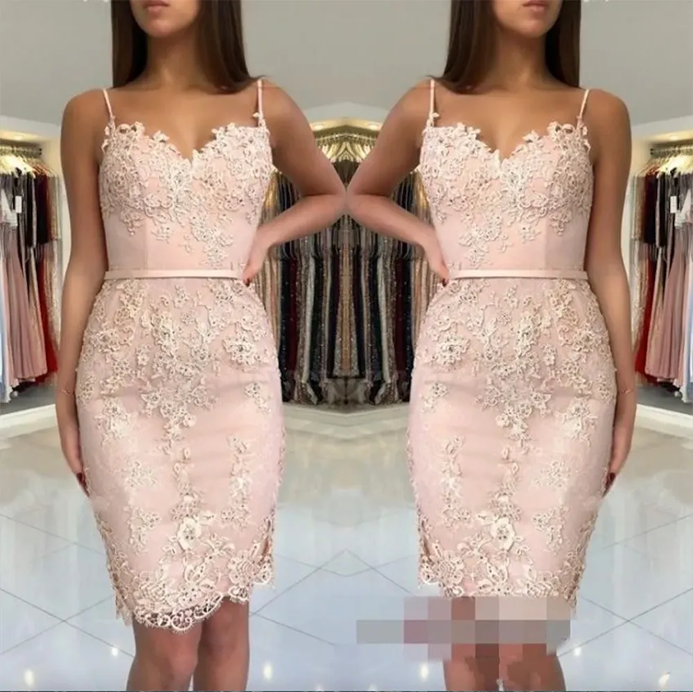 Cheap Blush Pink Homecoming Dresses Lace Appliques Short Mini Spaghetti Straps Sashes Sheath Sweetheart Party Graduation Tail Gowns