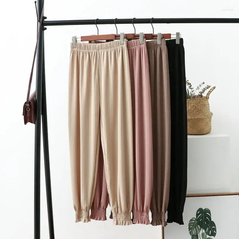 Pantalones de mujer, mallas de hilo de hielo Modal para mujer, primavera y verano 2024, estilo de moda, pies pequeños, ropa de playa ajustada