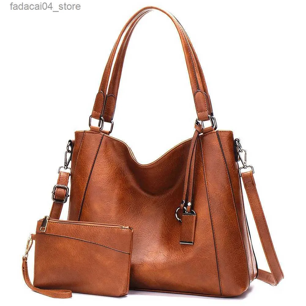 Sacos de compras New Soft Leather Hobo Bag para mulheres Bolsa de ombro de grande capacidade Lurxury Designer Handbag Ladies Daily Shopping Crossbody Bag Q240118