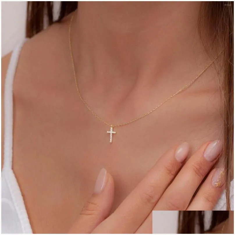 Anhänger-Halsketten, kubische Zirkonia-Kreuz-Halskette, 18 Karat vergoldet, Layering-Schmuck, zierlich für Frauen, Relius-Schmuck, Geschenk, Drop-Lieferung, Dhzfl