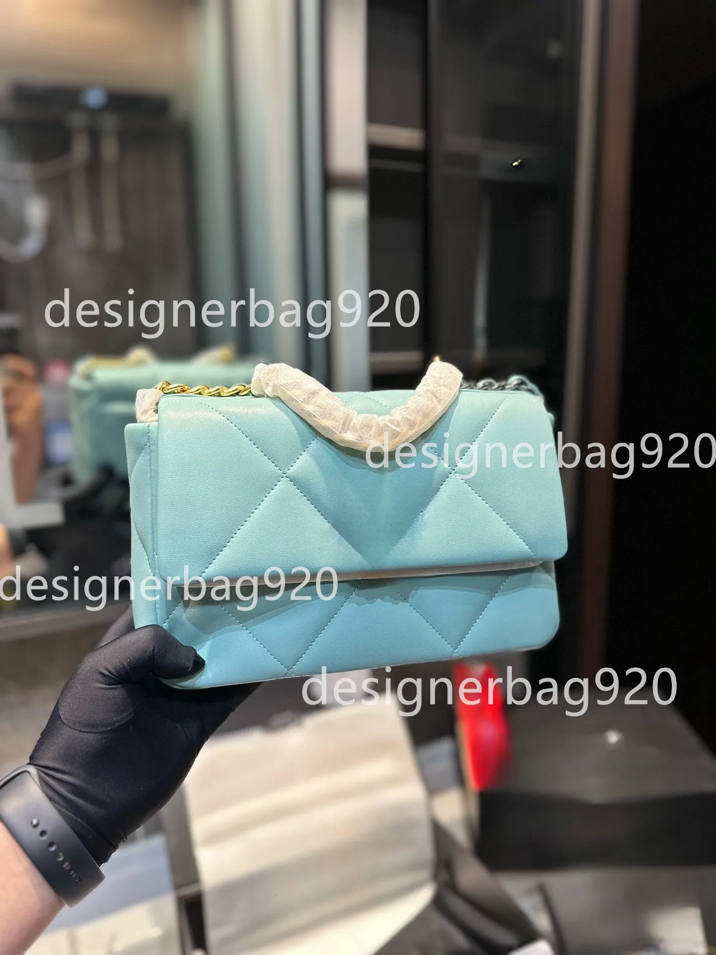 100 Authentic Wholesale Designer Handbags | semashow.com