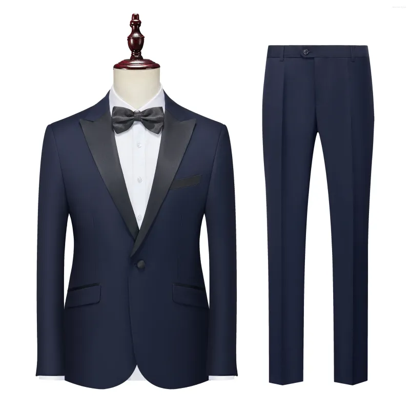 Abiti da uomo Uomo d'affari Set 2 pezzi Risvolto giacca giacca pantaloni papillon tailleur pantalone formale festa smoking da sposa Disponibile