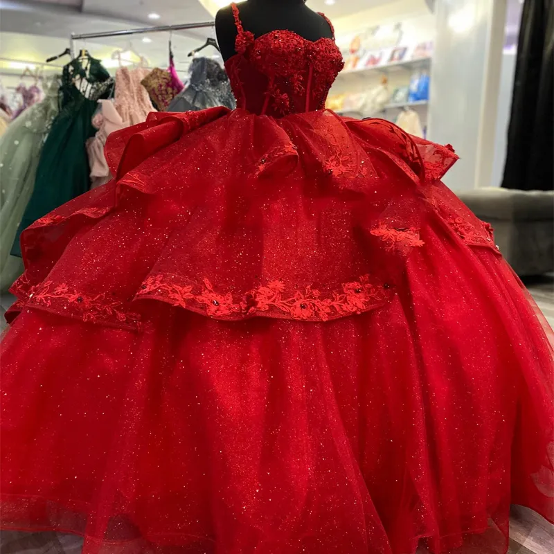 Red Quinceanera 드레스 어깨 볼 가운 레이스 아플리케 구슬 툴리 16 세 파티 드레스 멍청이 de 15 anos