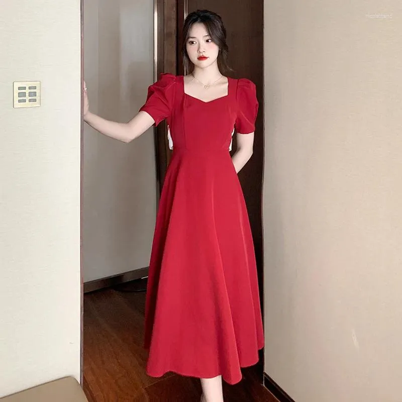 Robes de soirée S pour les femmes Yangyang Summer FashionSummer Red Bowknot Dos nu Petite tenue formelle de costume de pain grillé français robe de fiançailles