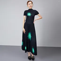 Work Dresses Miyake Texture High End Pleated Flower Print O-Neck T-shirt Short Sleeve Top Half Skirt Fashion Slim Two Piece Set