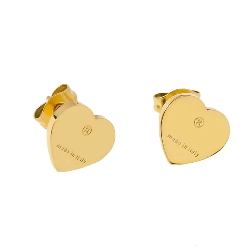 G Designer örhängen Kvinnor Toppkvalitet med Box Charm Luxury Women Heart Love Stud Classic Size rostfritt stål Pargåvor smycken engagemang örhängen