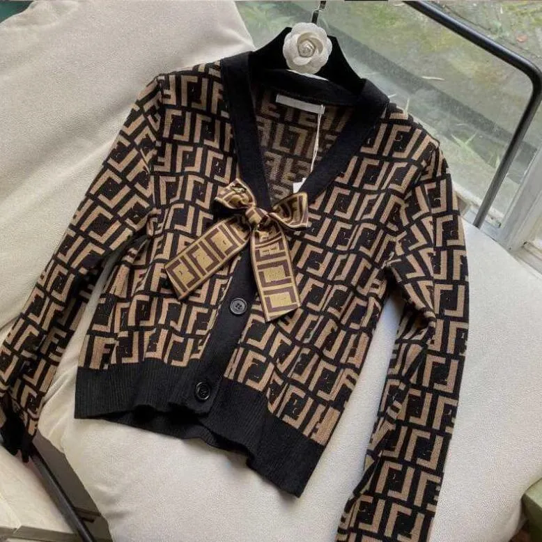 Dames casual vest luxe truien met strikletter Gebreide tops Knopontwerp Gestreept Letter gedrukt volledige letters Herfstontwerper