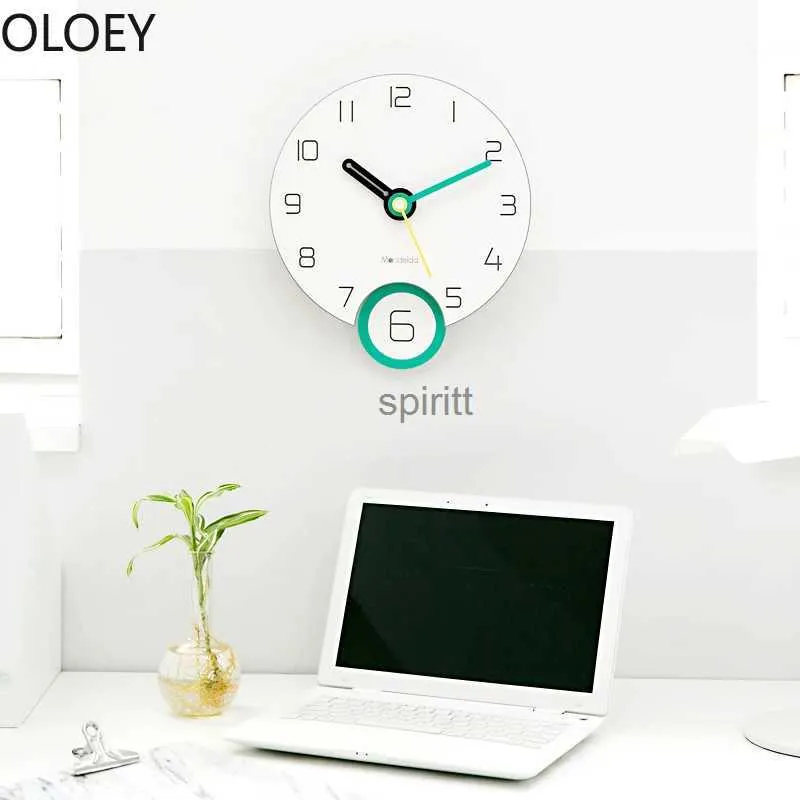 Desk Table Clocks Wooden Swing White Wall Clock Modern Decor Kids Children's Room Creative Hanging Tables Living Room Home Office Kitchen Watch YQ240118