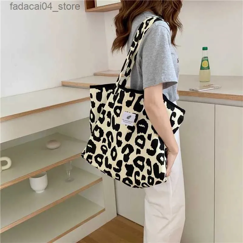 Shopping Bags Rice leopard print Tote bag Large capacity animal print canvas shoulder bag carrying schoolgirl shopping bag Q240118