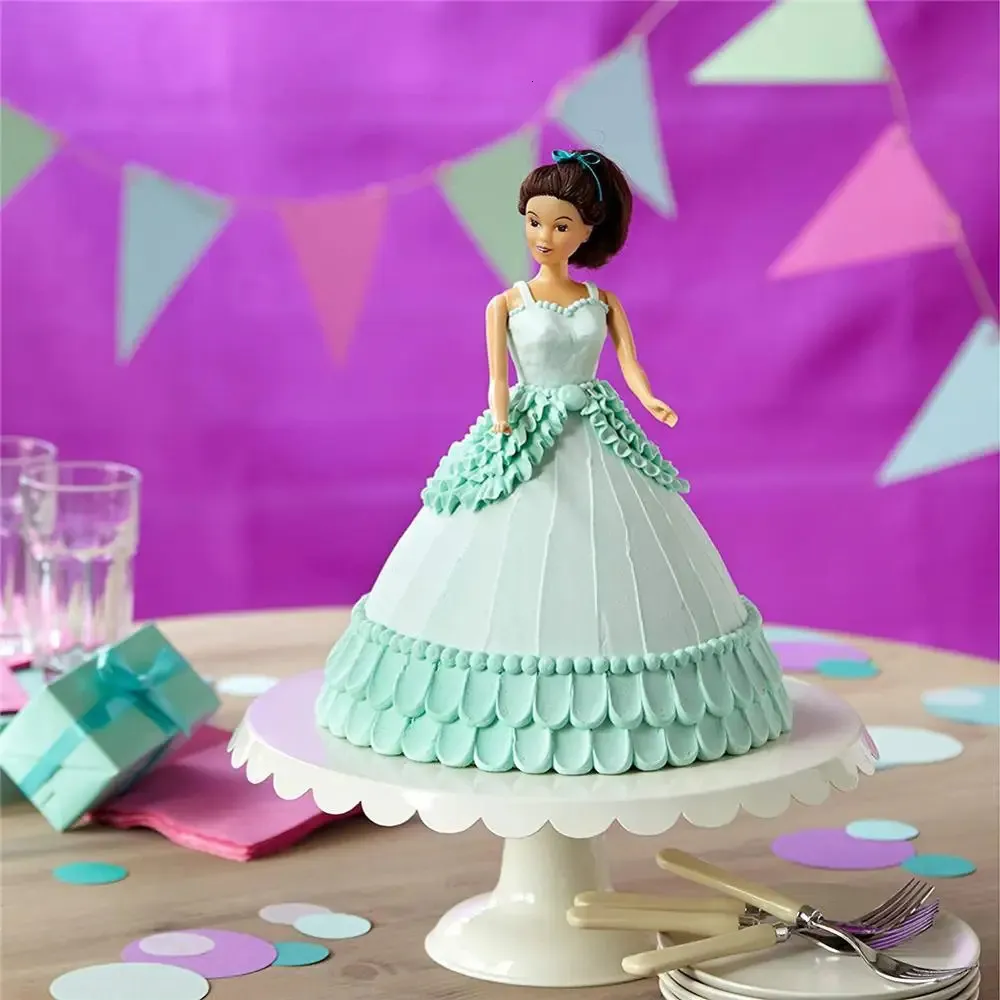 princess dress cake design This is my favorite birthday cake Ive made yet! Comment recipe and Ill send you the gluten-free, refined sugar free recipe, the steps needed to make this princess cake, and links to the supplies I