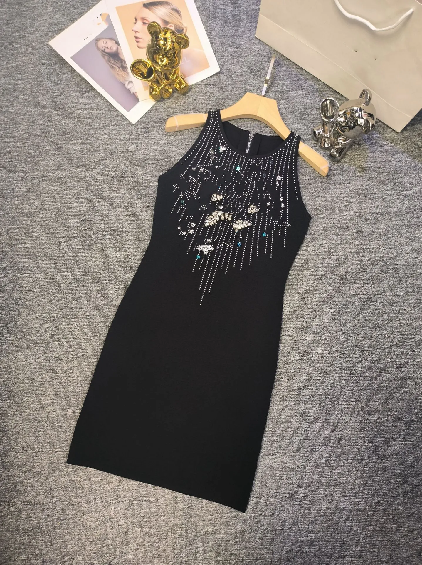 10062 XL 2024 Runway Spring Summer Crew Neck Sleeveless Beads Brand Same Style Womens Dress Fashion High Quality YL