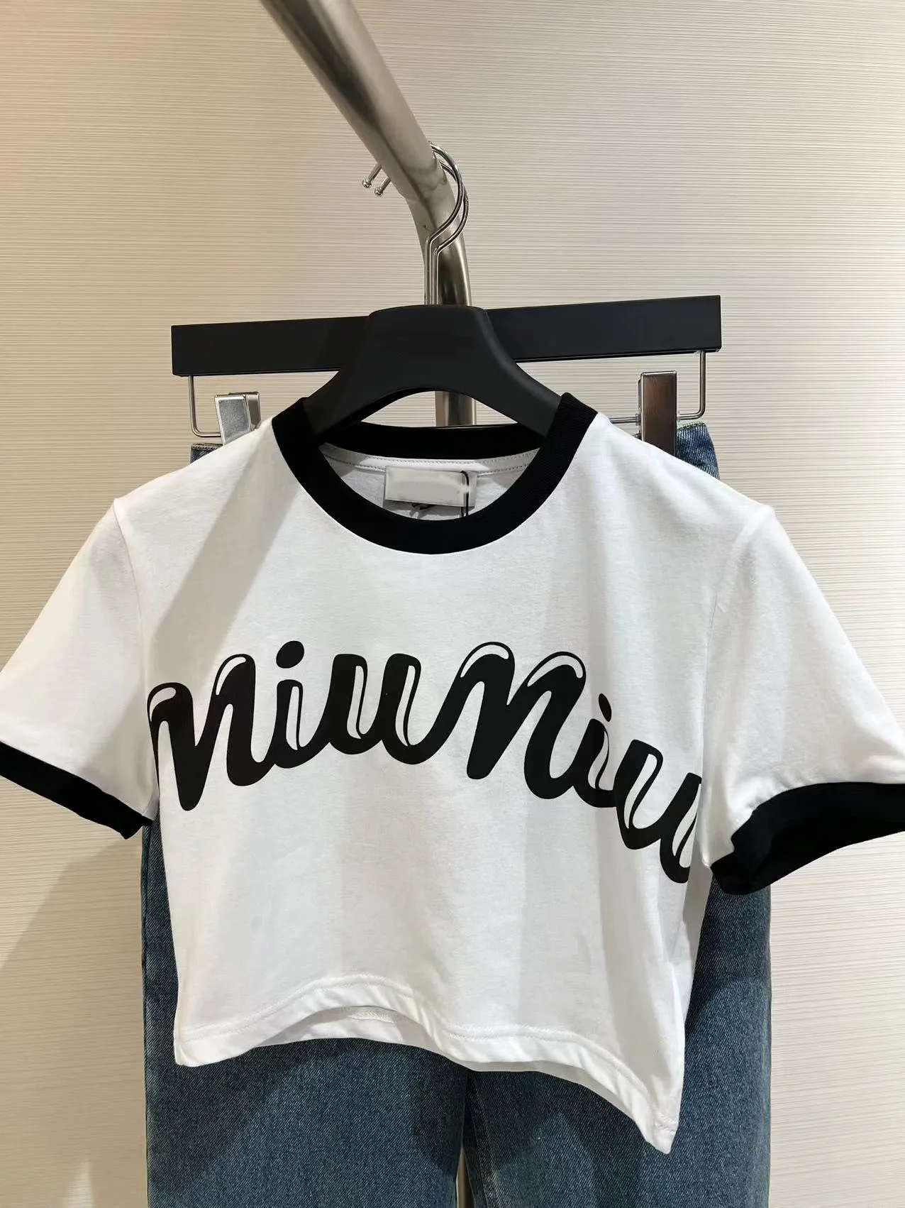2024 여름 여성 디자이너 편지 패턴 T 셔츠 패션 민소매 느슨한 Tshirts면 캐주얼 티 탑 티셔츠