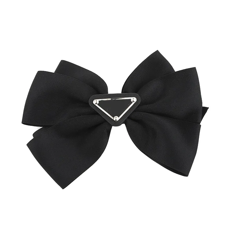 Hair Clips Barrettes Luxury Designer Inverted Triangle Barrettes women Girls Bow Brand Letter Designer Hair Claw Fashion Hairpin High Quality Hair Accessory