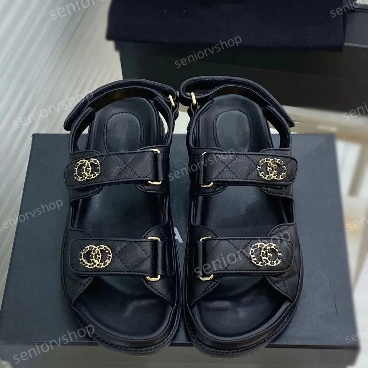 Sandálias de designer Chinelo Homem Mulheres Sandálias Sliders de Alta Qualidade Cristal Bezerro Couro Chanele Sapatos Casuais Plataforma Acolchoada Verão Confortável Praia Casual 35-41