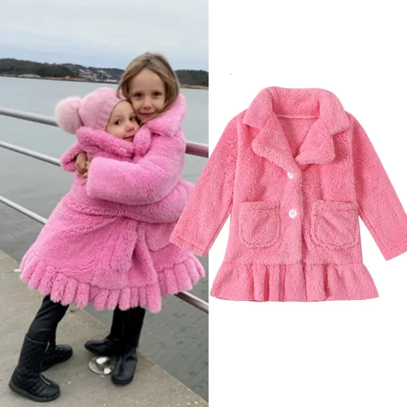 3-6Y Baby Girl Plush ciepła kurtka płaszcza Lapel Button Lat Mleved Kurtka dla dzieci jesień i zimowe ubranie 240118