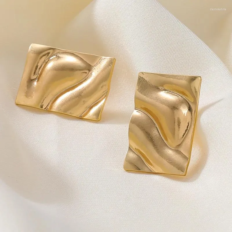 スタッドイヤリング金属長方形の摩耗した女性パンクスタイルのためのゴールドメッキポストトレンディファッションジュエリーパーティーアクセサリーギフトMQ150
