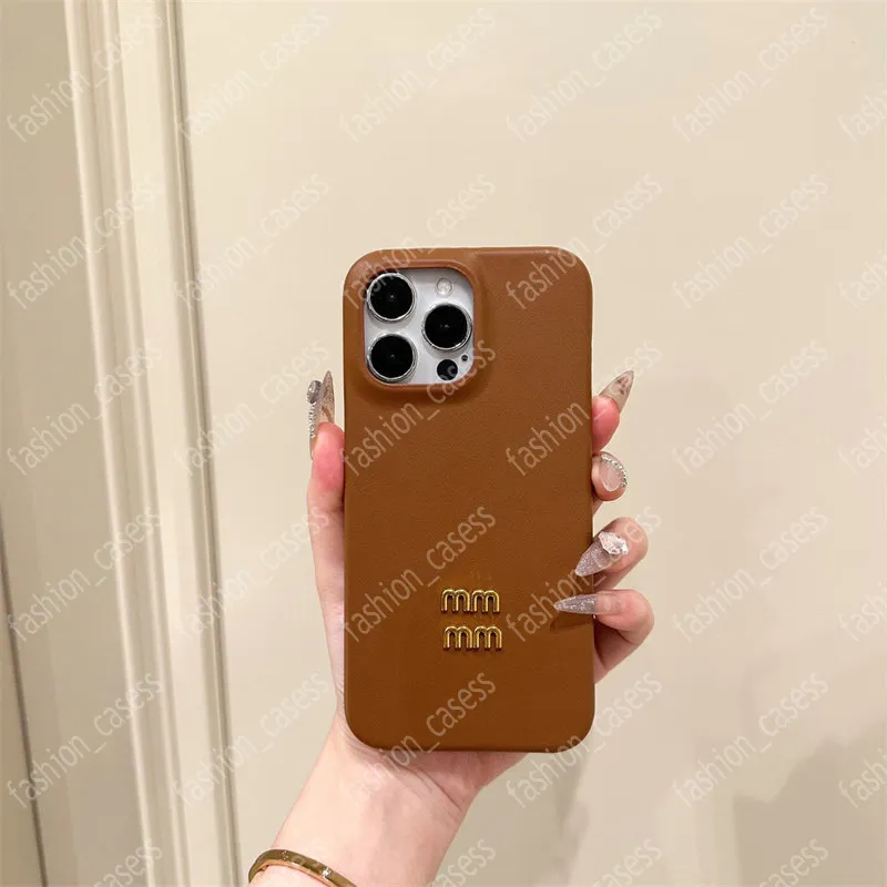 Étuis en cuir de concepteur de cas de téléphone marron pour iPhone 15 15pro 15promax 14 14promax 14pro 13 13pro 13promax 12 12pro 12promax Cover Fashion Mobile Phone Shell