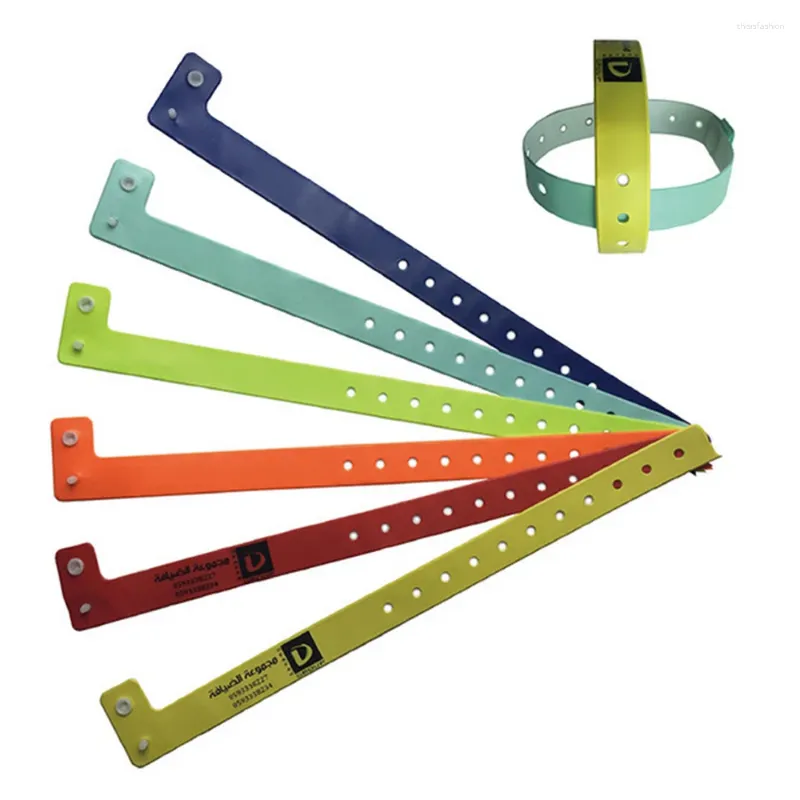 Party Favor 200 Stück L-förmige PVC-Material-Armbänder/Armbänder für Veranstaltungen, Festivals