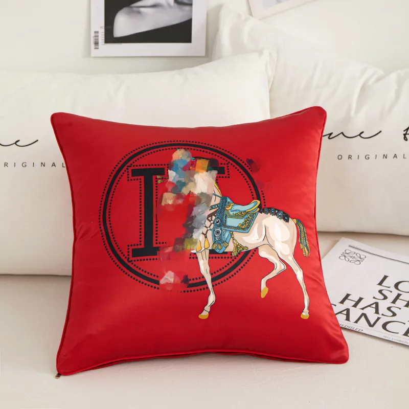 Дизайнерская декоративная наволочка, простая подушка с принтом лошади, домашний диван, подушка для сиденья, спинка для изголовья комнаты