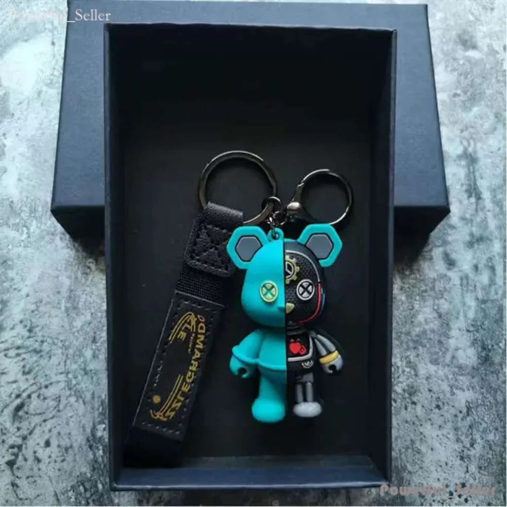 Mechanical Bear Personality Car Keychains for Men Women Cute Cartoon Toy Casual Couple Key Chain Bag Hanging Brand Gift Designers Keychain Husband Sailormoon 1648