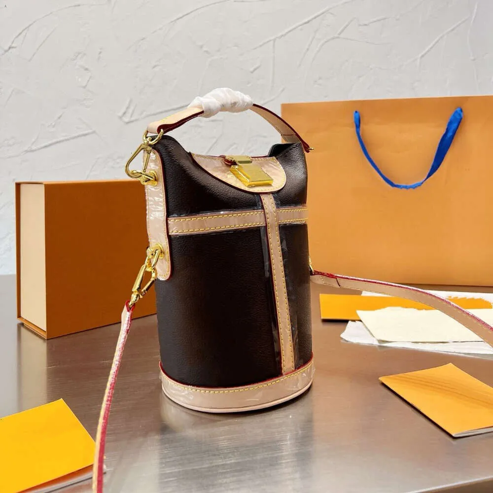 Tasarımcı Çantası 5A Kadın Çantası Omuz Çantası Unisex Küçük Çanta Cep Telefonu Para Depolama Kezleri Ünlü kova patates çip çantası üst kaliteli çanta lüks